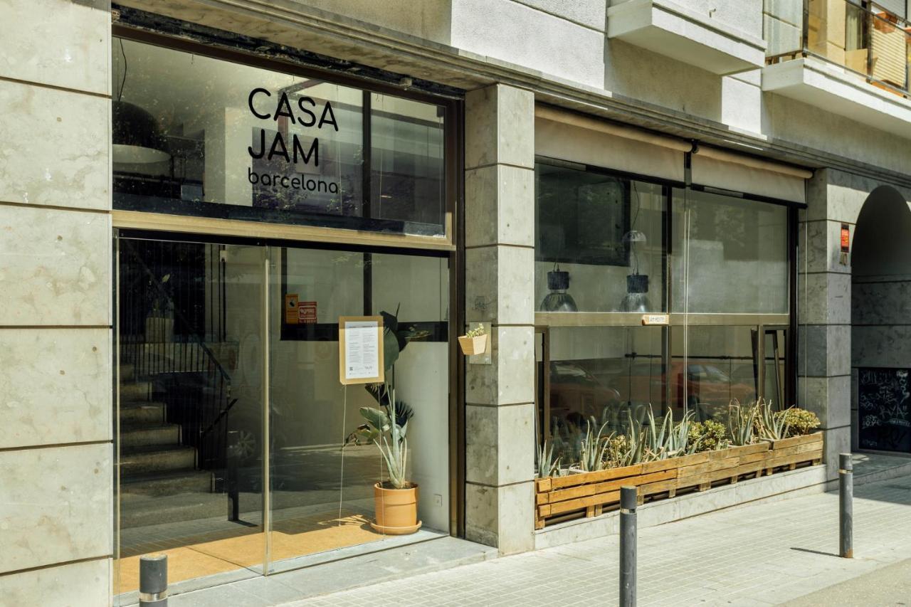 Casa Jam Barcelona Hostel Exterior photo